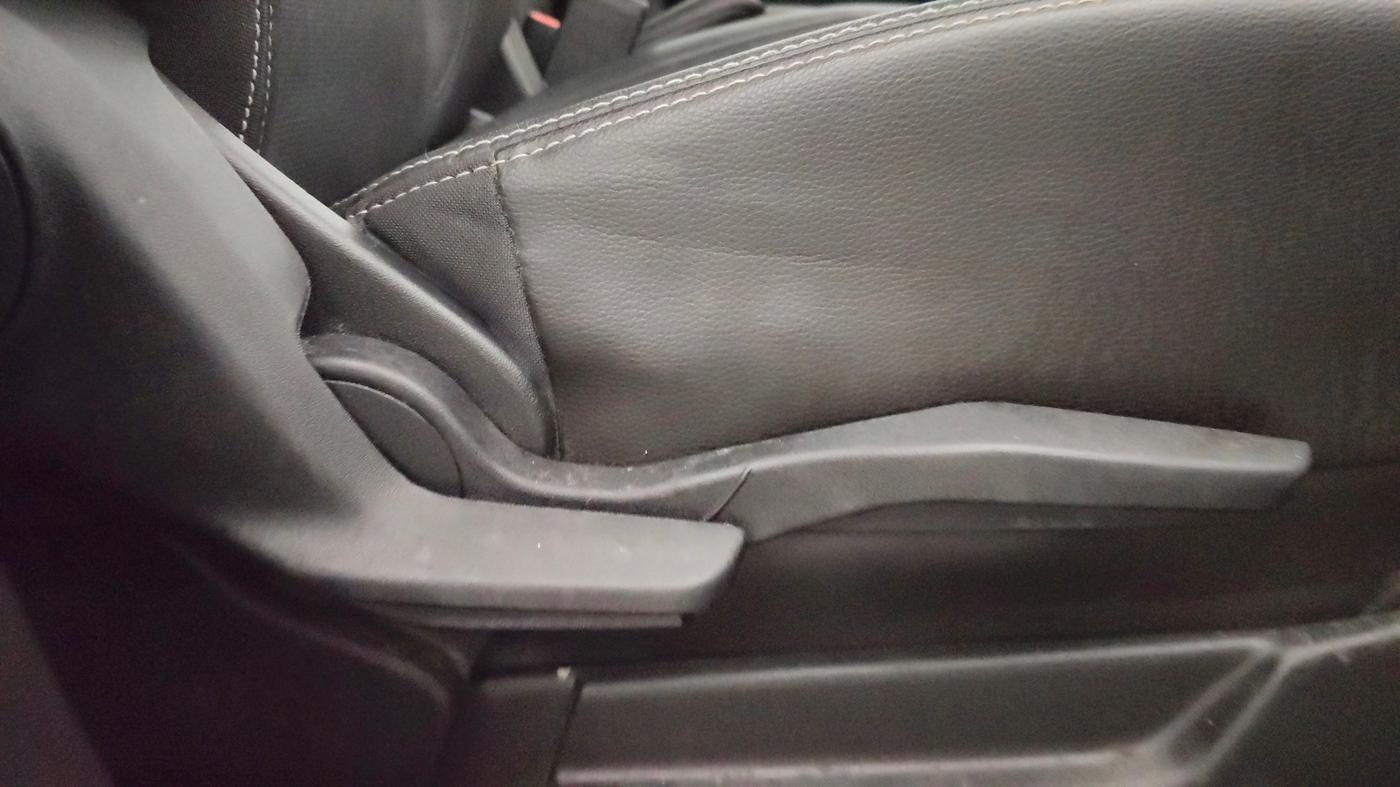 2022 Maruti XL6 ALPHA PLUS AT, Petrol, Automatic, 28,222 km, Driver Side Adjustment Panel