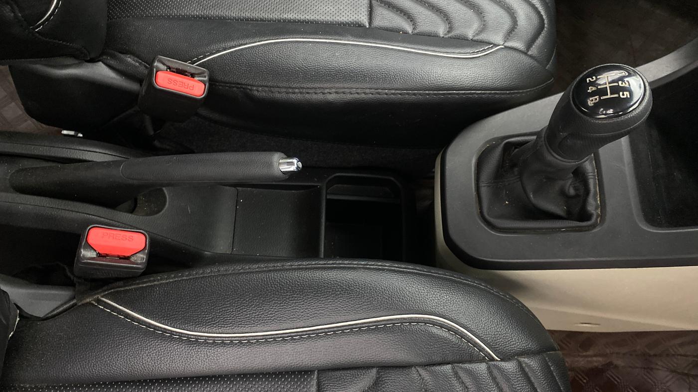 2023 Maruti New Wagon-R VXI 1.0, Petrol, Manual, 12,040 km, Gear Lever
