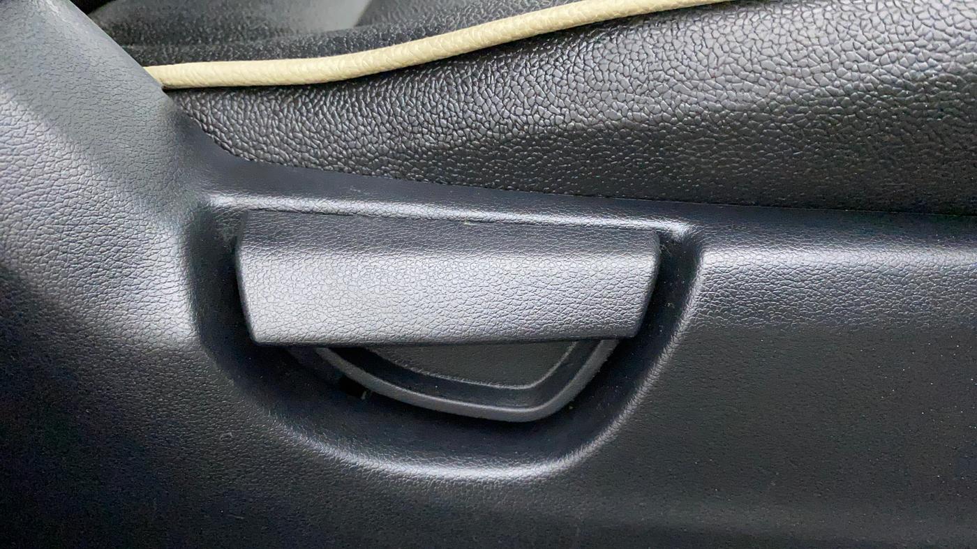 2019 Hyundai NEW SANTRO SPORTZ CNG, CNG, Manual, 50,694 km, Driver Side Adjustment Panel
