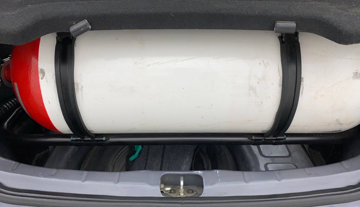 2019 Hyundai NEW SANTRO SPORTZ CNG, CNG, Manual, 50,694 km, Boot Inside