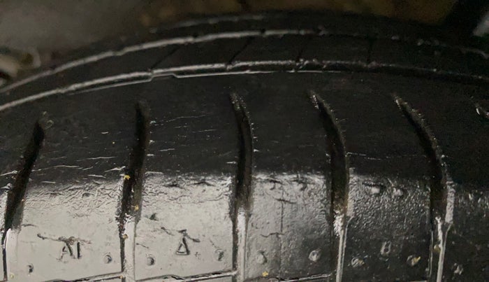 2019 Hyundai NEW SANTRO SPORTZ CNG, CNG, Manual, 50,694 km, Left Rear Tyre Tread