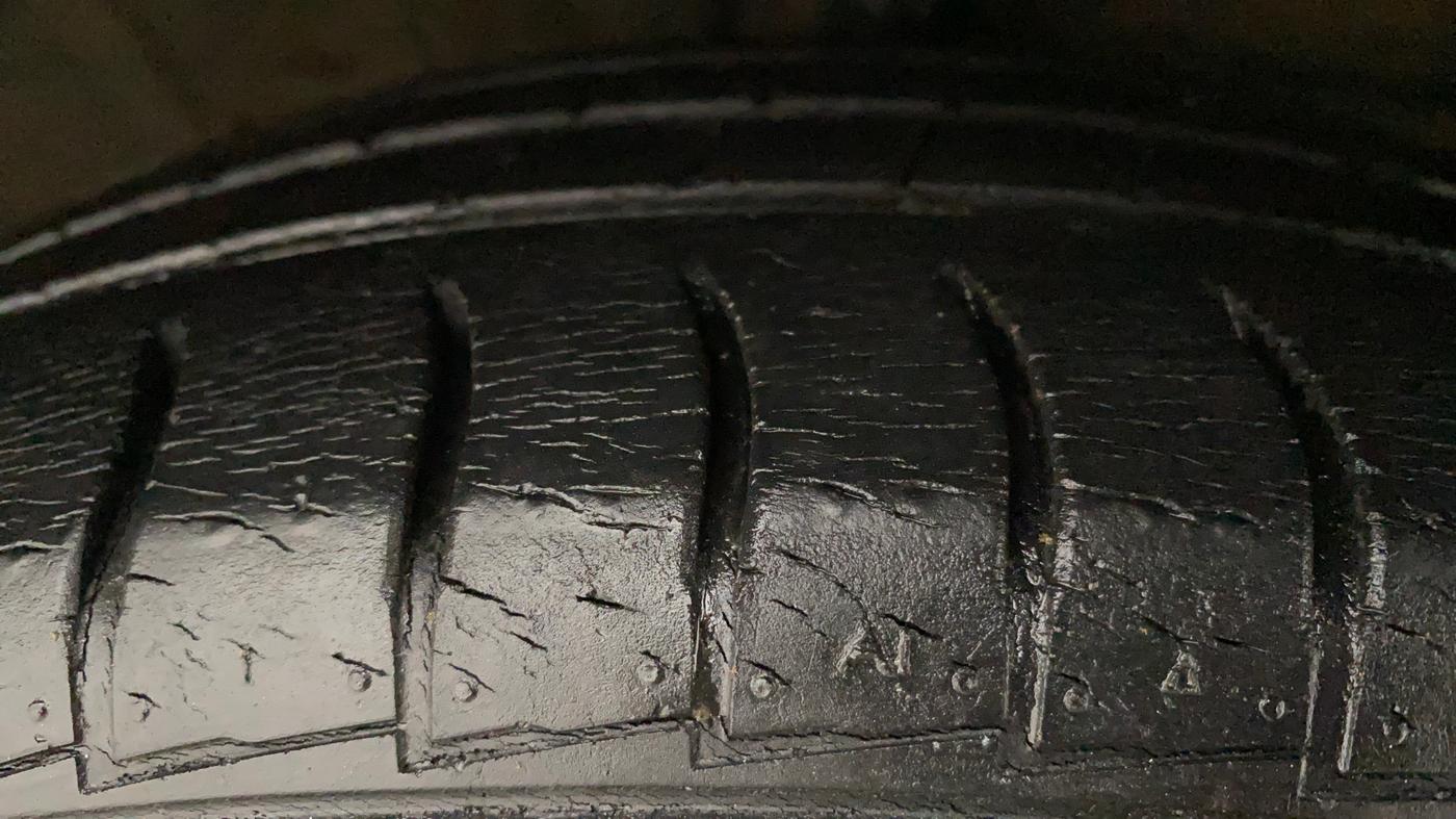 2019 Hyundai NEW SANTRO SPORTZ CNG, CNG, Manual, 50,694 km, Right Front Tyre Tread