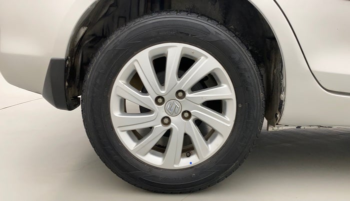 2016 Maruti Swift Dzire ZDI AMT, Diesel, Automatic, 31,093 km, Right Rear Wheel