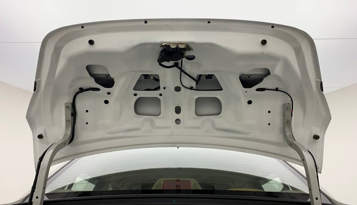 2016 Maruti Swift Dzire ZDI AMT, Diesel, Automatic, 31,093 km, Boot Door Open