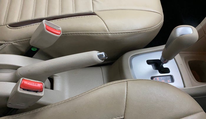 2016 Maruti Swift Dzire ZDI AMT, Diesel, Automatic, 31,093 km, Gear Lever