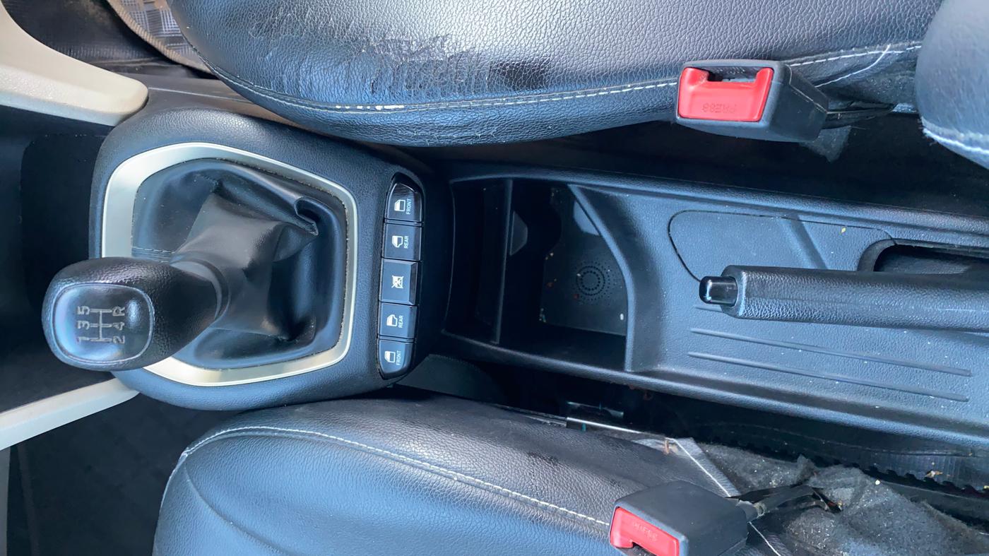 2019 Hyundai NEW SANTRO SPORTZ MT, CNG, Manual, 85,644 km, Gear Lever