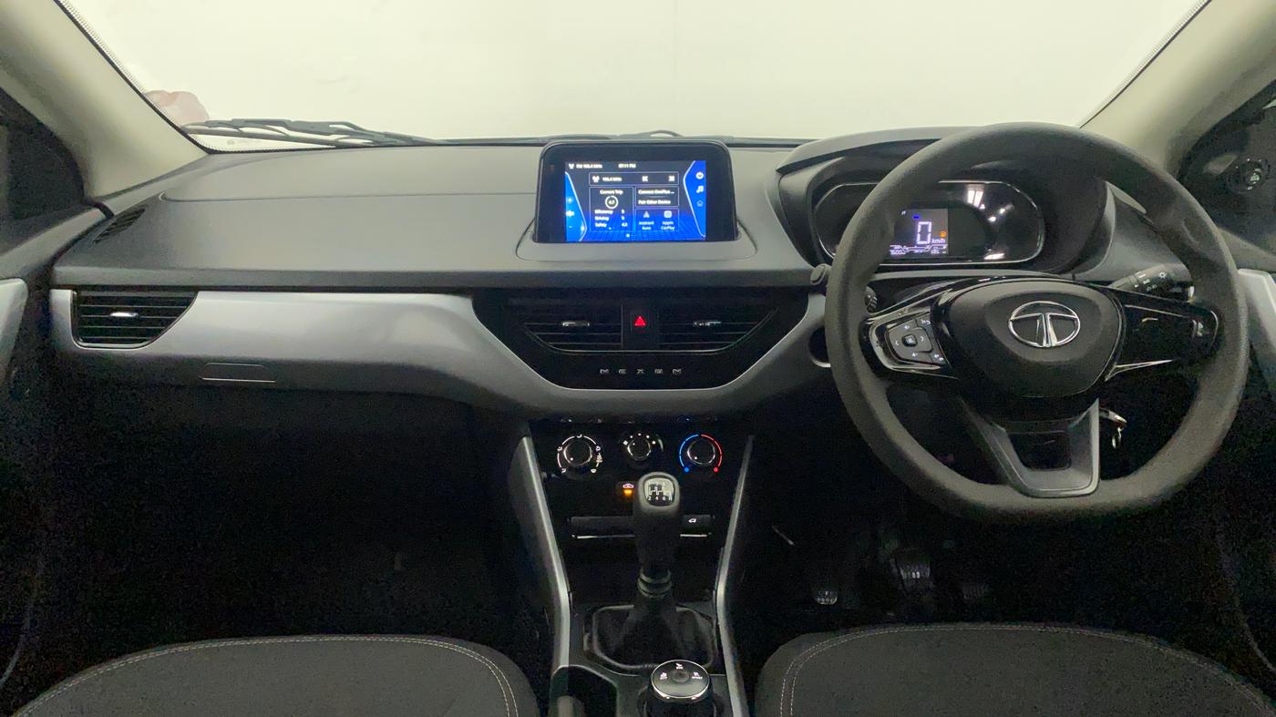 2022 Tata NEXON XM PLUS SUNROOF PETROL, Petrol, Manual, 7,600 km, Dashboard