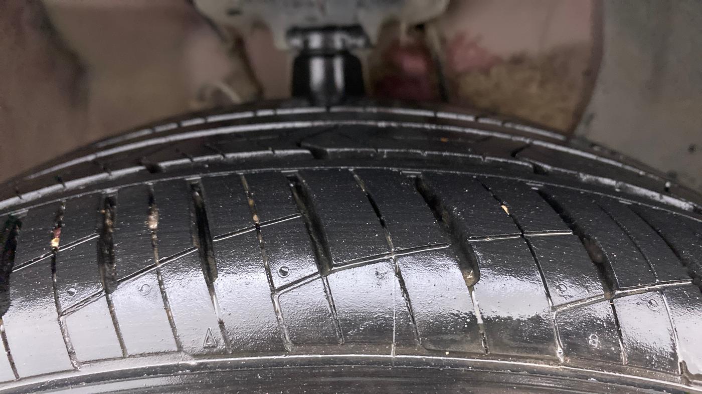 2019 Hyundai i20 Active 1.2 S, Petrol, Manual, 14,796 km, Right Front Tyre Tread