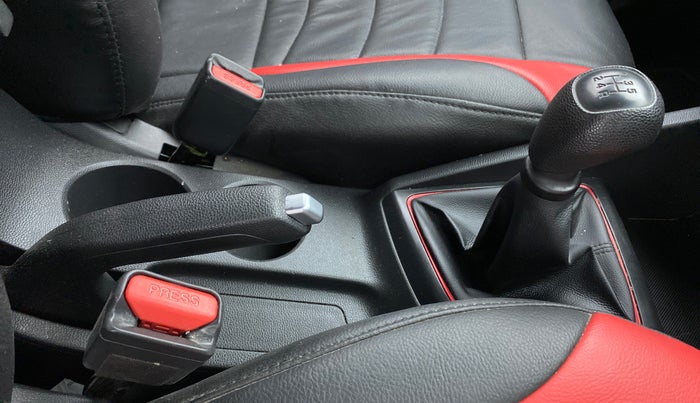 2019 Hyundai i20 Active 1.2 S, Petrol, Manual, 14,796 km, Gear Lever