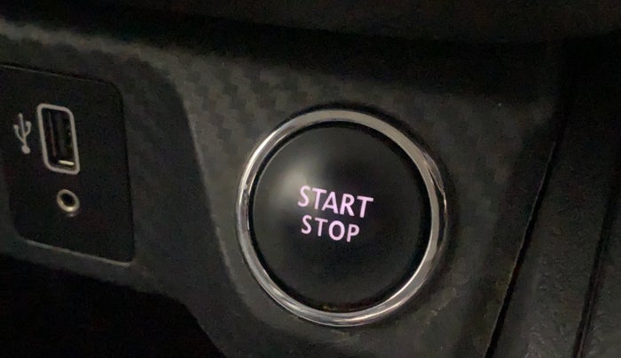 2019 Nissan Kicks XV PREMIUM O DUAL TONE DIESEL, Diesel, Manual, 1,16,212 km, Keyless Start/ Stop Button