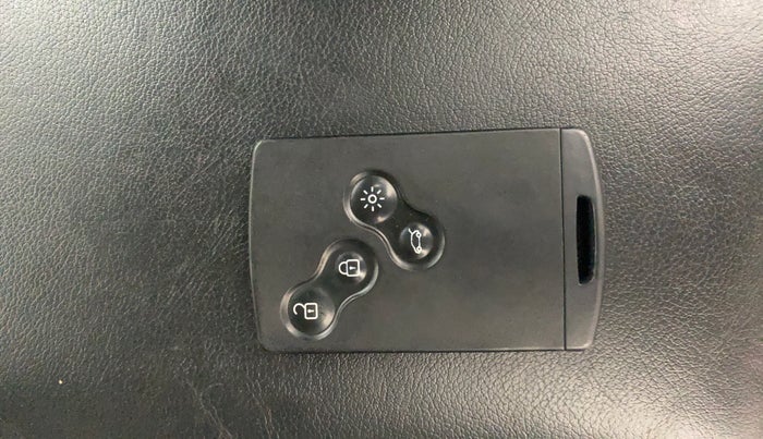 2019 Nissan Kicks XV PREMIUM O DUAL TONE DIESEL, Diesel, Manual, 1,16,212 km, Key Close Up