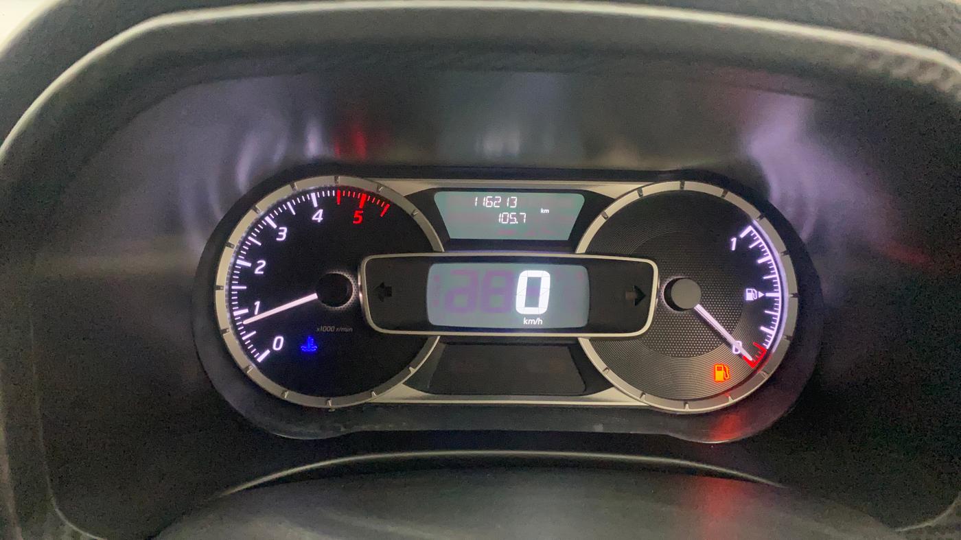 2019 Nissan Kicks XV PREMIUM O DUAL TONE DIESEL, Diesel, Manual, 1,16,304 km, Odometer Image