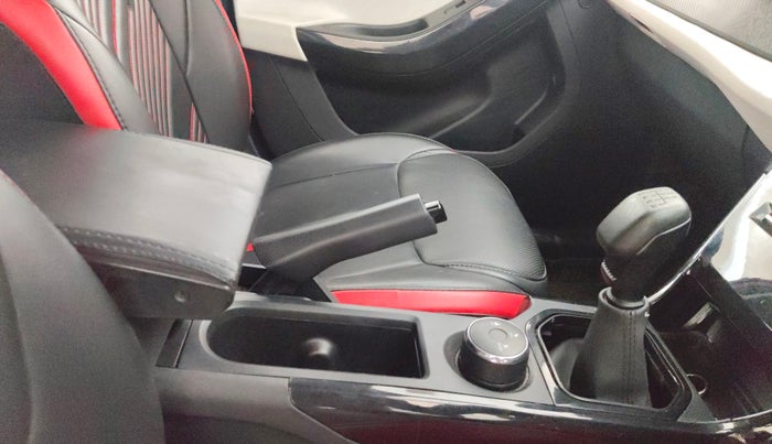 2024 Tata NEXON PURE 1.5 DIESEL, Diesel, Manual, 56,463 km, Gear Lever