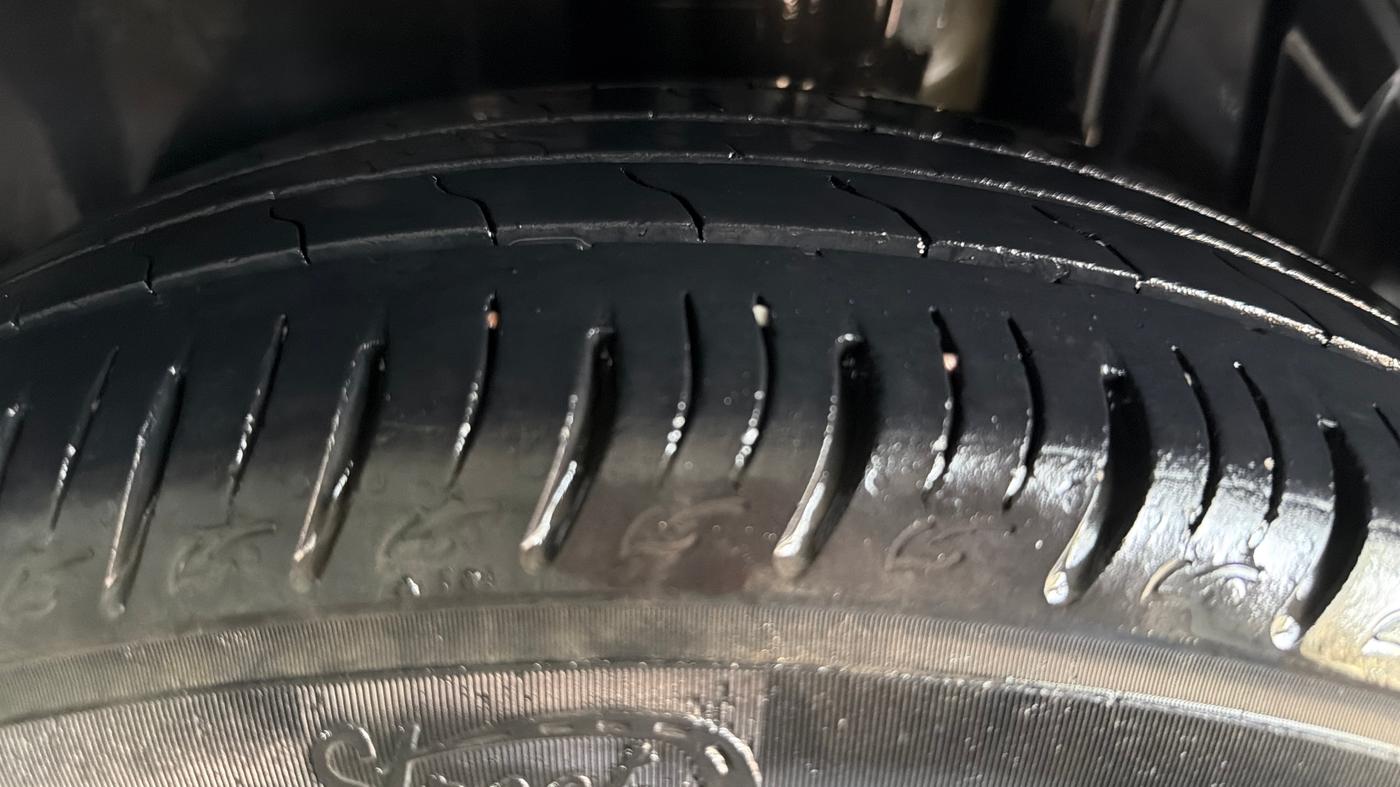2021 Maruti Vitara Brezza VXI, Petrol, Manual, 96,997 km, Left Rear Tyre Tread