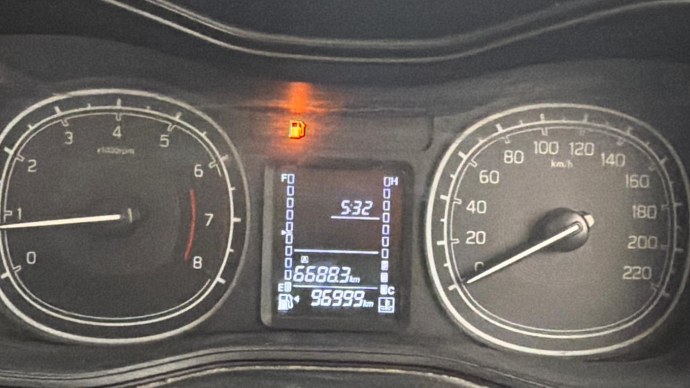 2021 Maruti Vitara Brezza VXI, Petrol, Manual, 96,997 km, Odometer Image