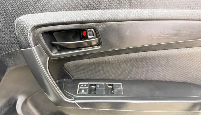 2021 Maruti Vitara Brezza VXI, Petrol, Manual, 96,997 km, Driver Side Door Panels Control
