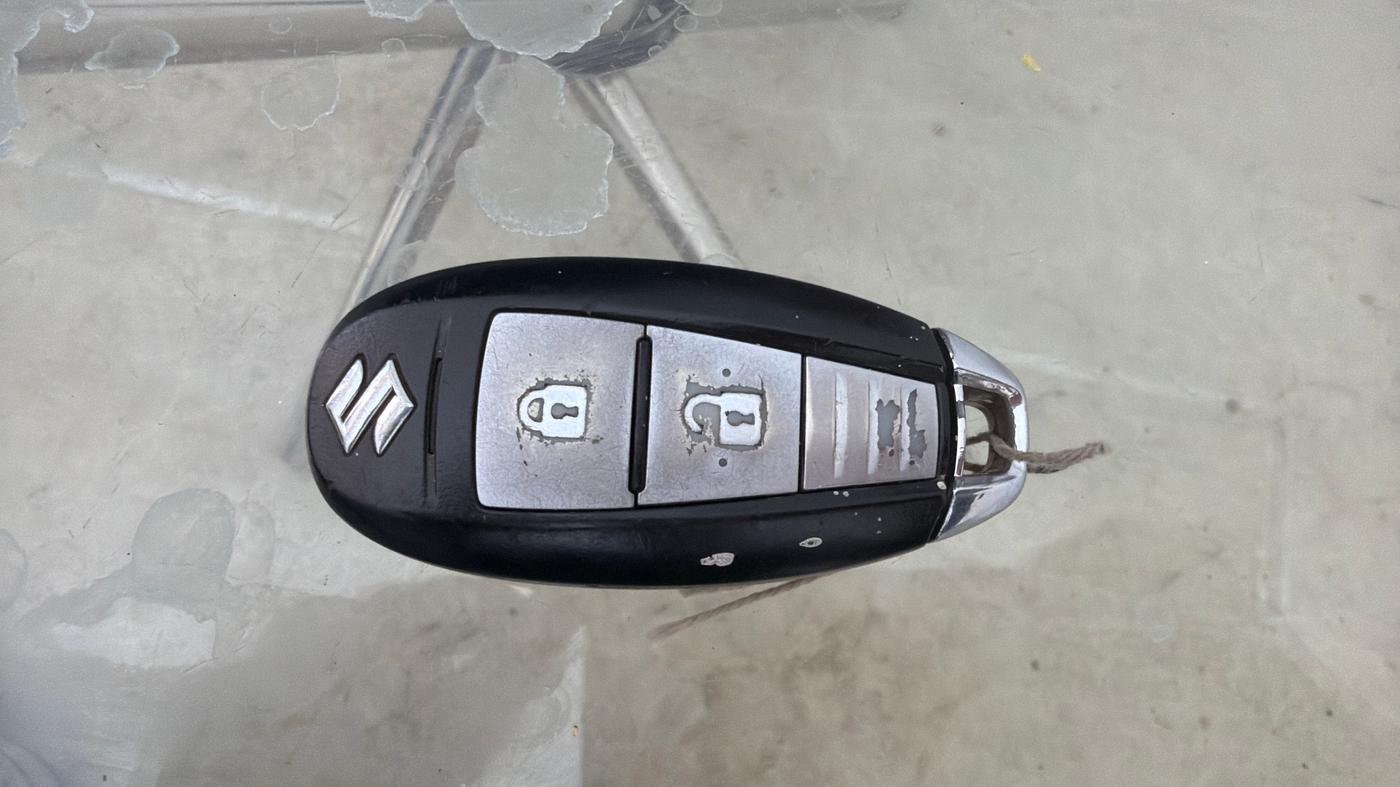 2021 Maruti Vitara Brezza VXI, Petrol, Manual, 96,997 km, Key Close Up
