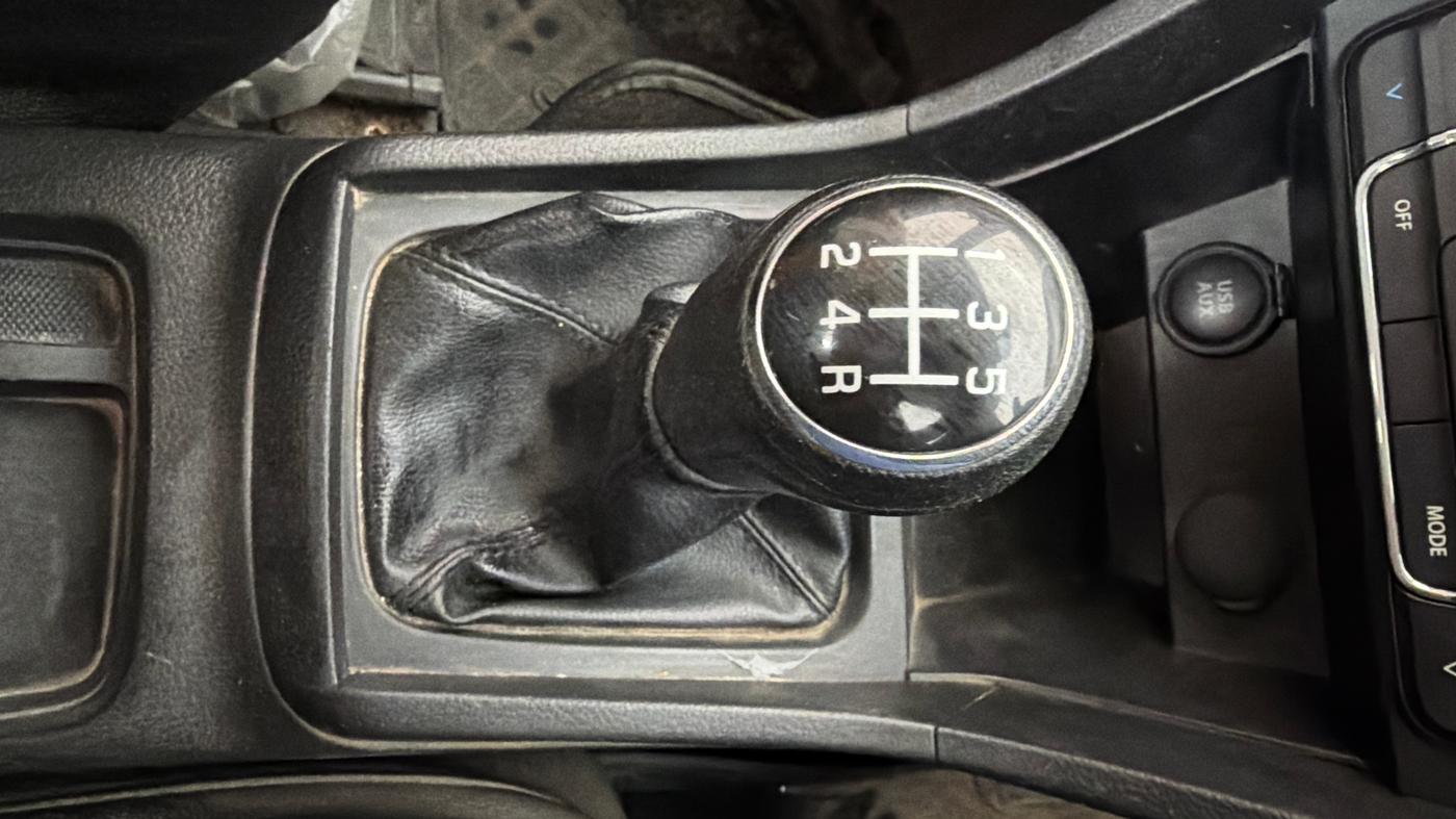 2021 Maruti Vitara Brezza VXI, Petrol, Manual, 96,997 km, Gear Lever