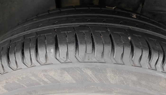 2021 Tata ALTROZ XE 1.2, Petrol, Manual, 19,164 km, Right Rear Tyre Tread