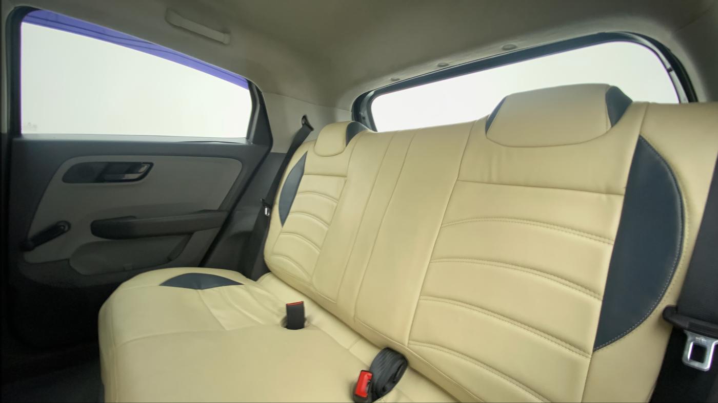 2021 Tata ALTROZ XE 1.2, Petrol, Manual, 19,164 km, Right Side Rear Door Cabin