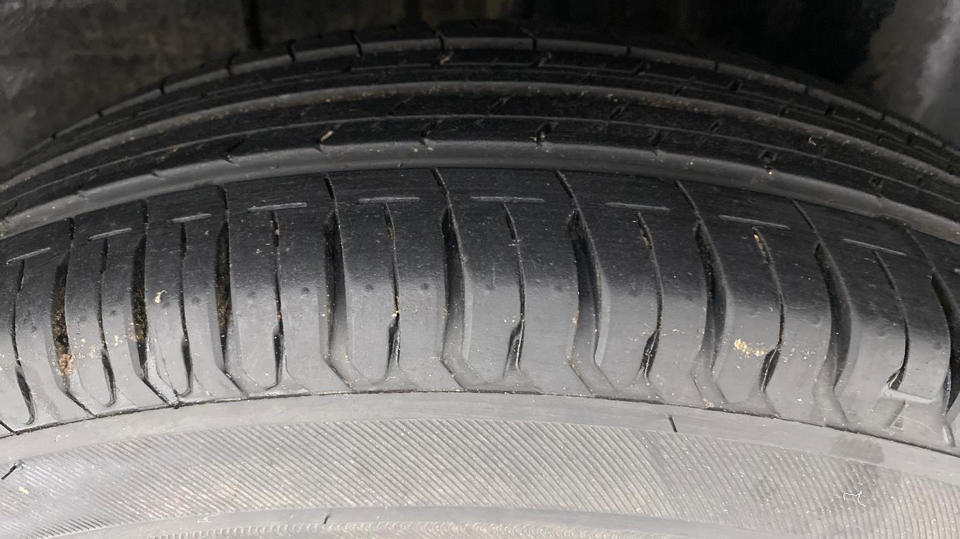 2021 Tata ALTROZ XE 1.2, Petrol, Manual, 19,164 km, Left Rear Tyre Tread