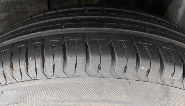 2021 Tata ALTROZ XE 1.2, Petrol, Manual, 19,164 km, Left Rear Tyre Tread