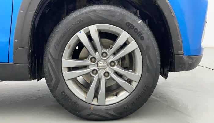 2018 Maruti Vitara Brezza ZDI PLUS DUAL TONE, Diesel, Manual, 48,535 km, Right Front Wheel