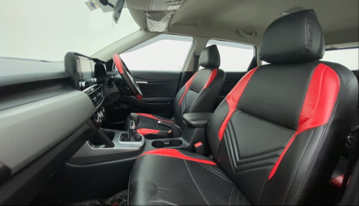 2019 KIA SELTOS HTK 1.5 PETROL, Petrol, Manual, 19,970 km, Right Side Front Door Cabin