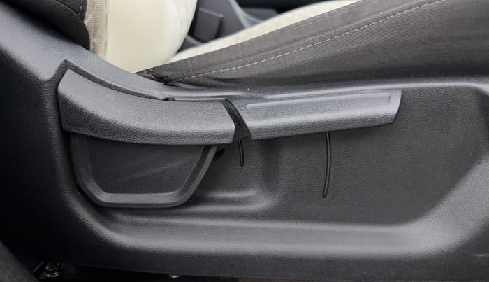 2021 Hyundai Creta S IMT 1.5 PETROL, Petrol, Manual, 44,477 km, Driver Side Adjustment Panel