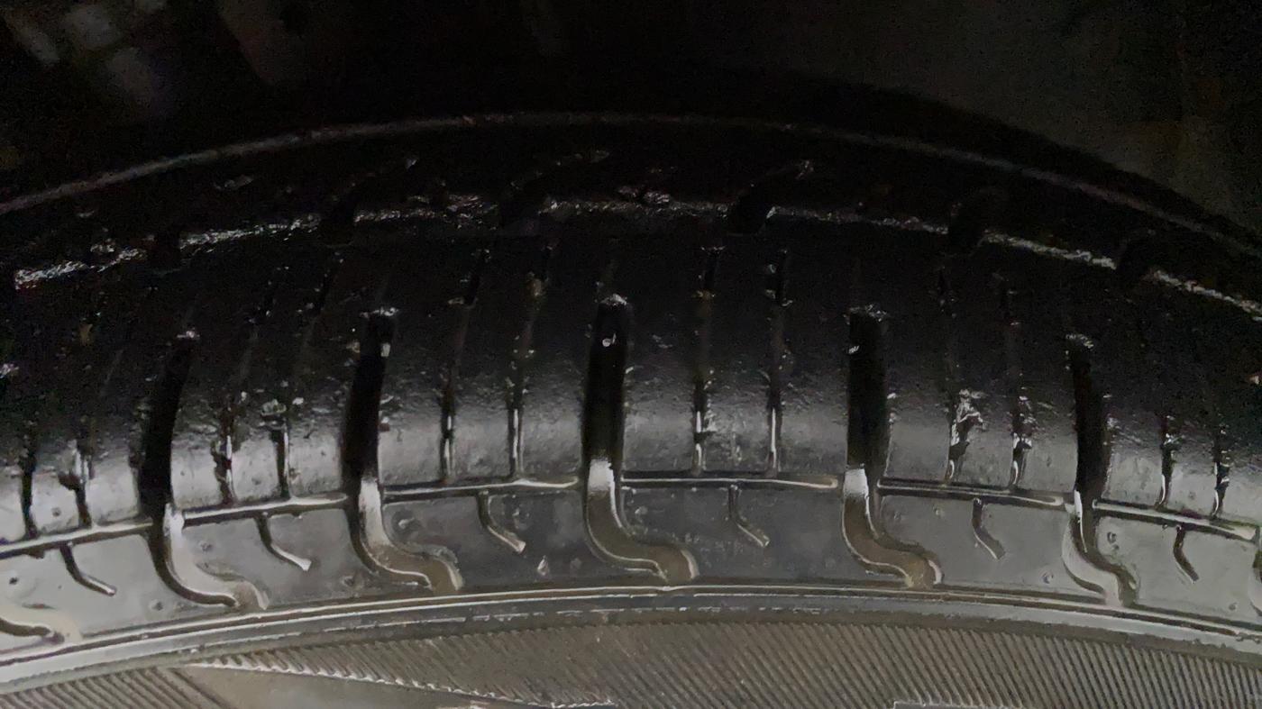 2018 Datsun Redi Go S 1.0 AMT, Petrol, Automatic, 45,959 km, Left Front Tyre Tread