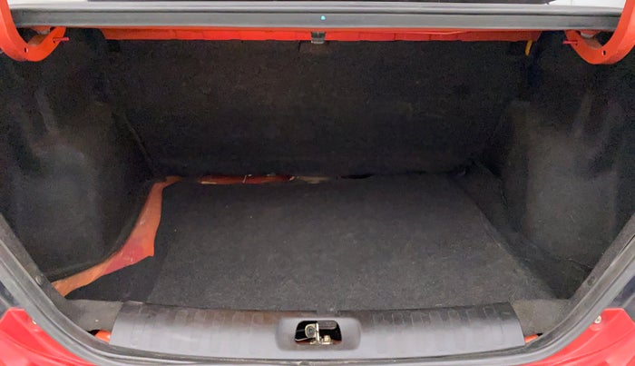 2013 Maruti Swift Dzire VXI, Petrol, Manual, 55,225 km, Boot Inside