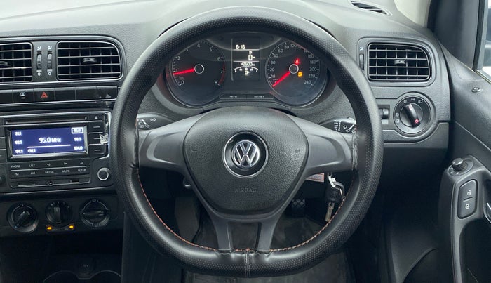 2019 Volkswagen Polo COMFORTLINE 1.0L MPI, Petrol, Manual, 42,600 km, Steering Wheel Close Up