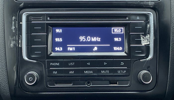 2019 Volkswagen Polo COMFORTLINE 1.0L MPI, Petrol, Manual, 42,600 km, Infotainment System