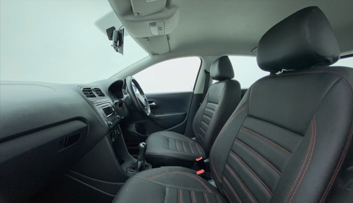 2019 Volkswagen Polo COMFORTLINE 1.0L MPI, Petrol, Manual, 42,600 km, Right Side Front Door Cabin