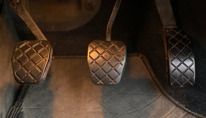 2019 Volkswagen Polo COMFORTLINE 1.0L MPI, Petrol, Manual, 42,600 km, Pedals