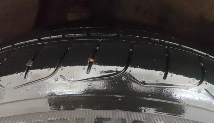 2019 Hyundai Creta SX AT 1.6 PETROL, Petrol, Automatic, 85,369 km, Right Rear Tyre Tread