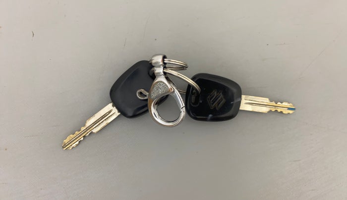 2015 Maruti Alto K10 VXI AMT, Petrol, Automatic, 75,228 km, Key Close Up