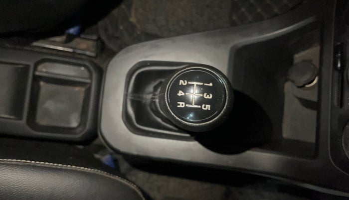 2024 Maruti New Wagon-R VXI 1.0, Petrol, Manual, 31,340 km, Gear Lever