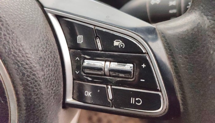 2022 KIA CARENS PRESTIGE PLUS 1.4 PETROL 7 STR, Petrol, Manual, 1,21,761 km, Adaptive Cruise Control