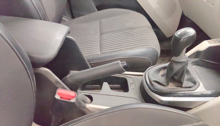 2022 KIA CARENS PRESTIGE PLUS 1.4 PETROL 7 STR, Petrol, Manual, 1,21,761 km, Gear Lever