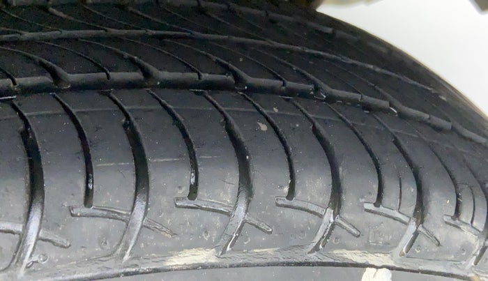 2011 Nissan Micra XV PETROL, Petrol, Manual, 47,230 km, Left Rear Tyre Tread