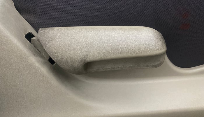 2016 Maruti Celerio VXI AMT, Petrol, Automatic, 59,049 km, Driver Side Adjustment Panel