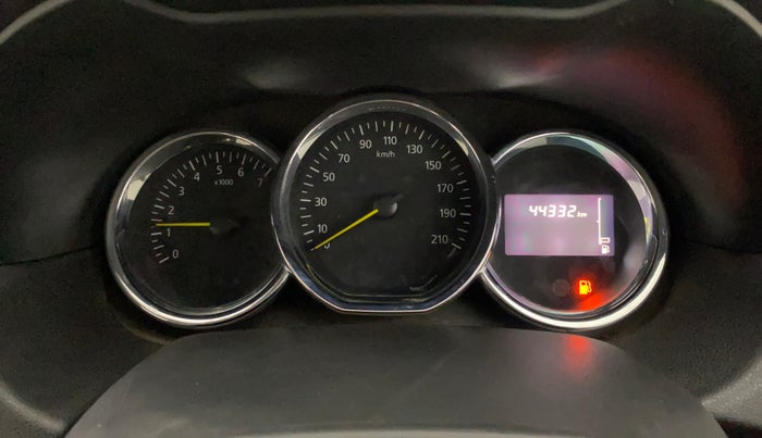 2018 Renault Duster RXS PETROL, Petrol, Manual, 44,332 km, Odometer Image