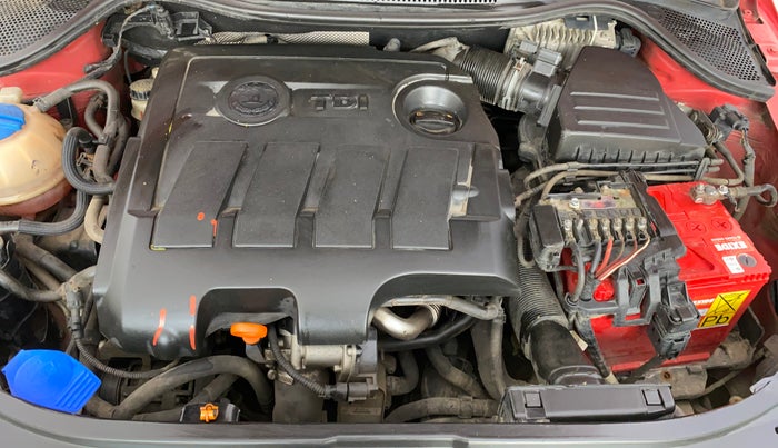 2012 Skoda Rapid ELEGANCE 1.6 TDI CR MT, Diesel, Manual, 64,358 km, Engine View