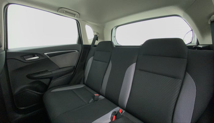 2017 Honda WR-V 1.2 i-VTEC VX MT, Petrol, Manual, 47,429 km, Right Side Rear Door Cabin