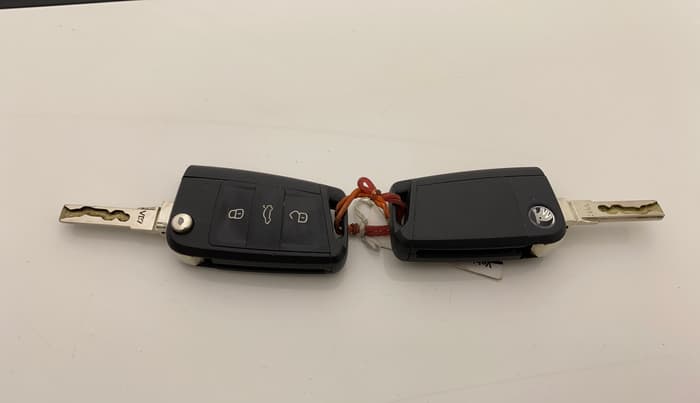 2019 Skoda Octavia L&K 1.8 TSI AT, Petrol, Automatic, 74,740 km, Key Close Up