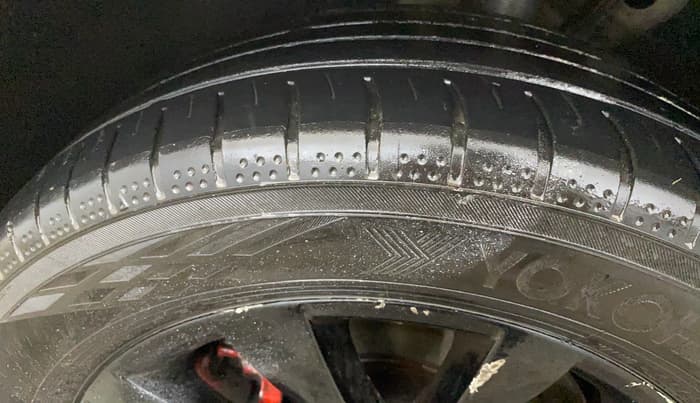 2019 Skoda Octavia L&K 1.8 TSI AT, Petrol, Automatic, 74,740 km, Left Front Tyre Tread