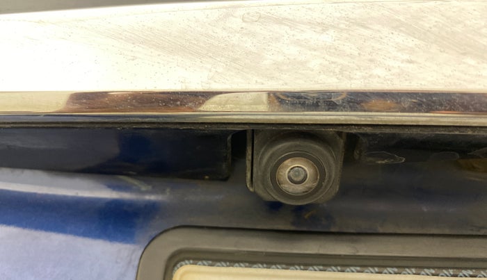 2020 Maruti XL6 ALPHA MT, Petrol, Manual, 1,39,988 km, Parking Camera