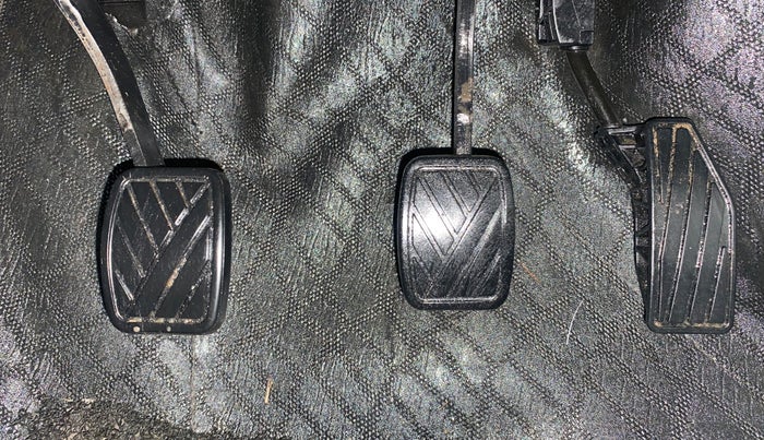 2020 Maruti XL6 ALPHA MT, Petrol, Manual, 1,39,988 km, Pedals