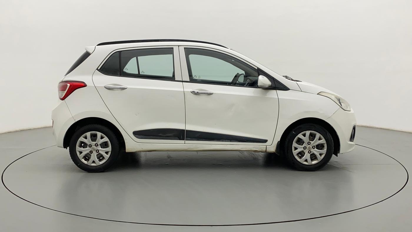 2014 Hyundai Grand i10 SPORTZ 1.2 KAPPA VTVT, Petrol, Manual, 44,782 km, Right Side View